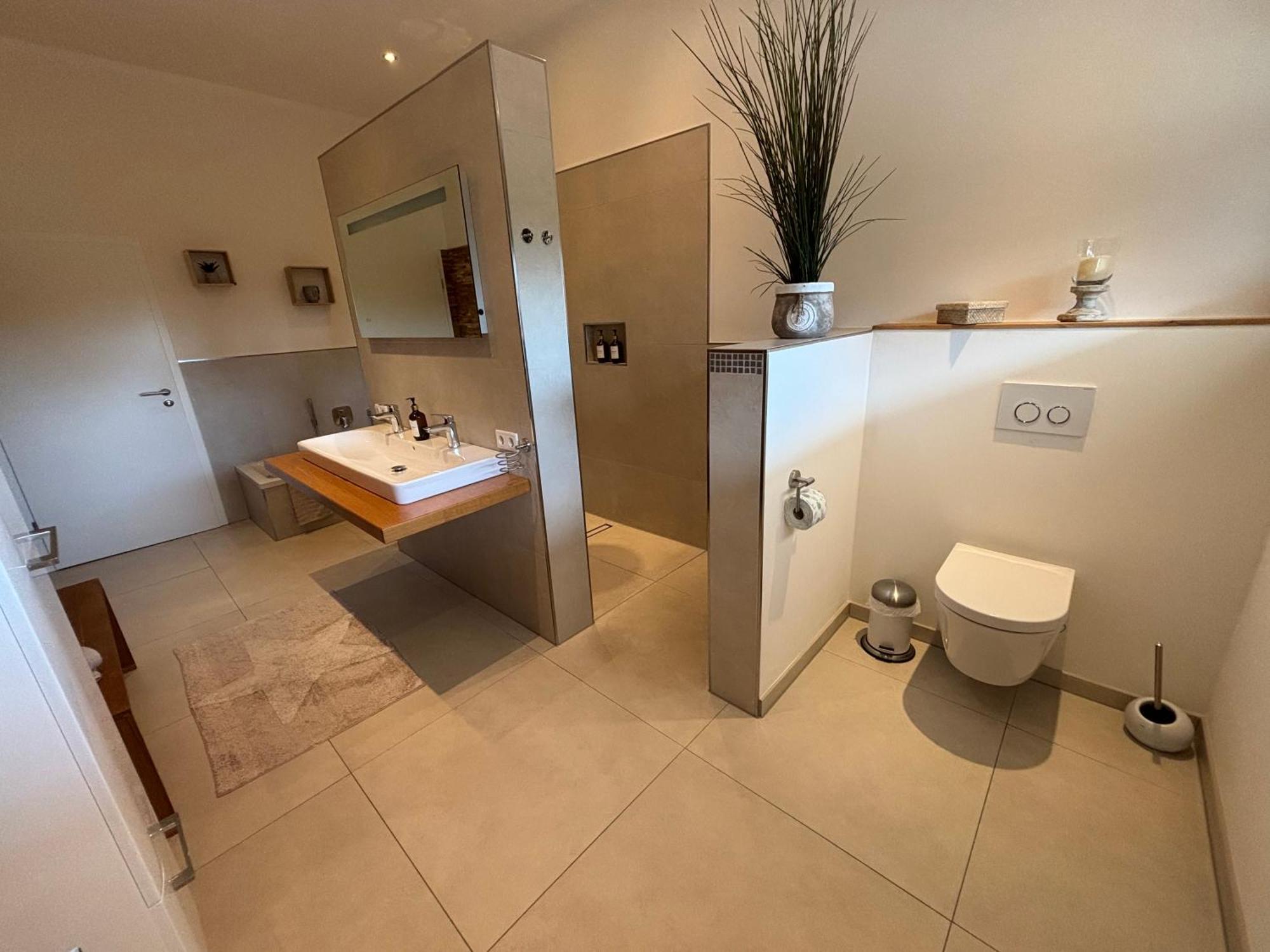 B&S-Apartment 100 Qm Neu Schlangen Eksteriør bilde